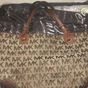 Michael kors used bag